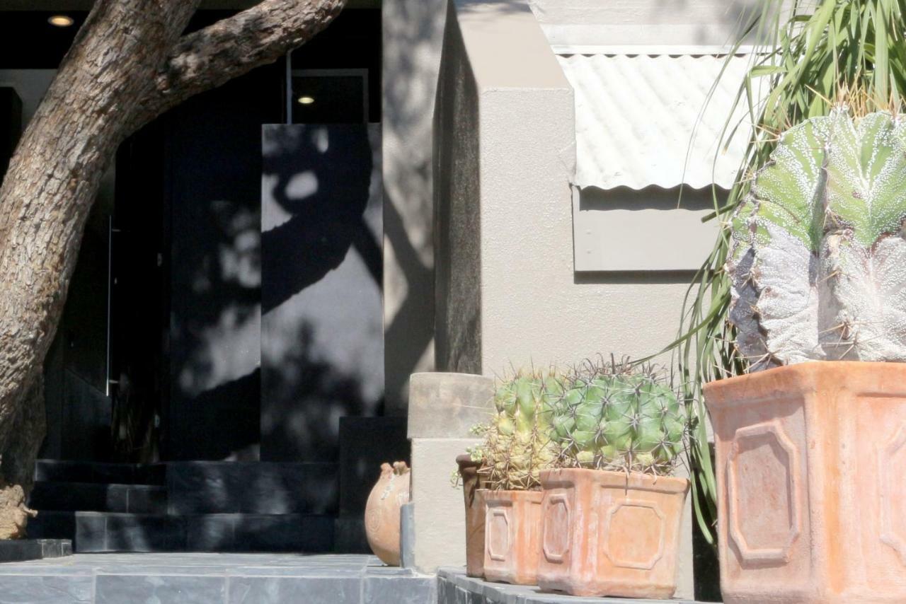 Herzinger Boutique Guesthouse Klein Windhoek Exterior photo